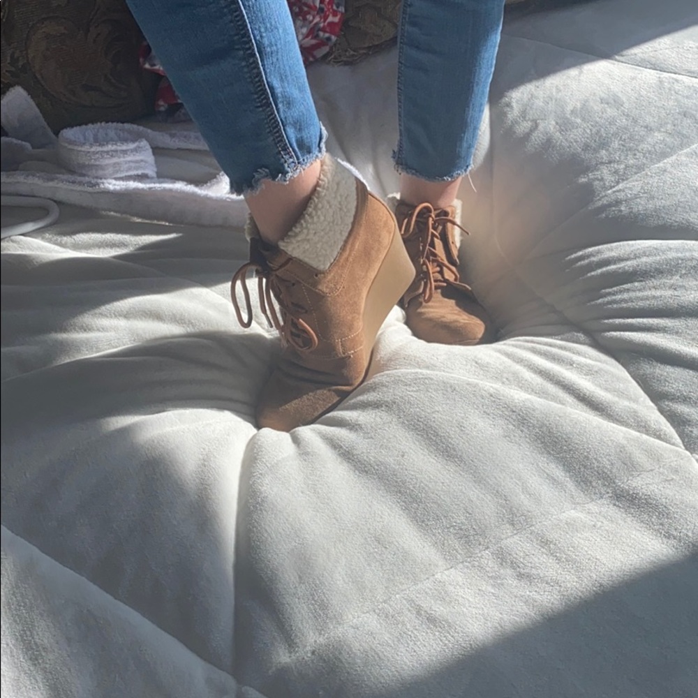 Suede wedges